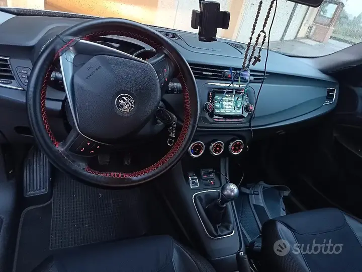 Alfa Romeo Giulietta 2019 photo 2