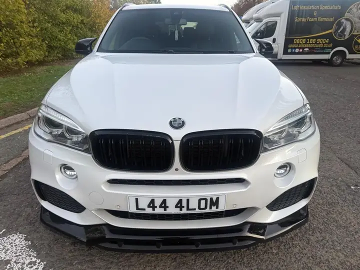 BMW X5 2016 photo 2