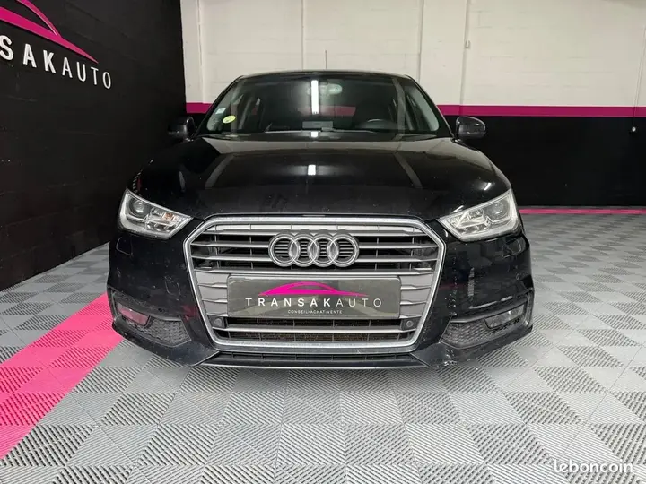 Audi A1 2015 photo 2