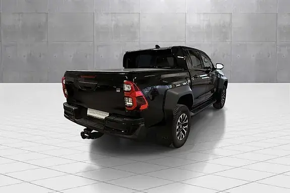 Toyota Hilux 2025 photo 5