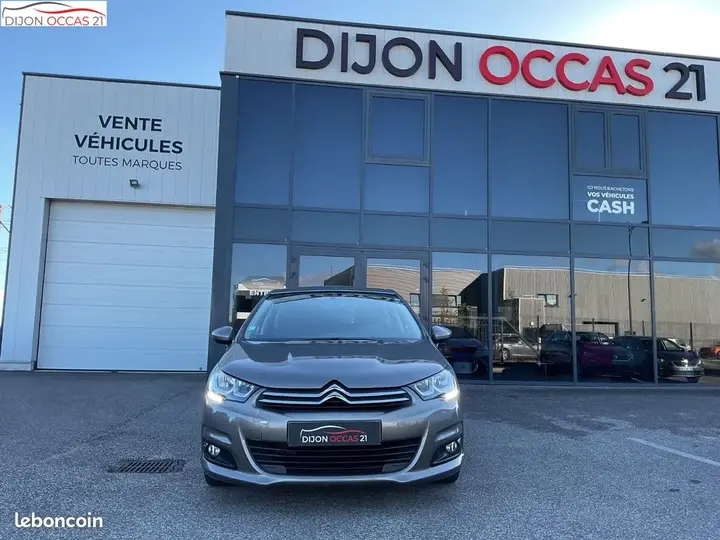 Citroen C4 2016 photo 2