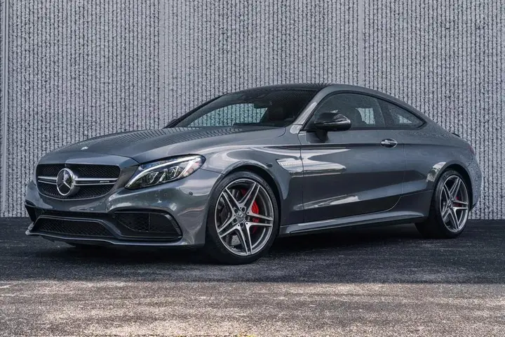 Mercedes-Benz C63 Amg