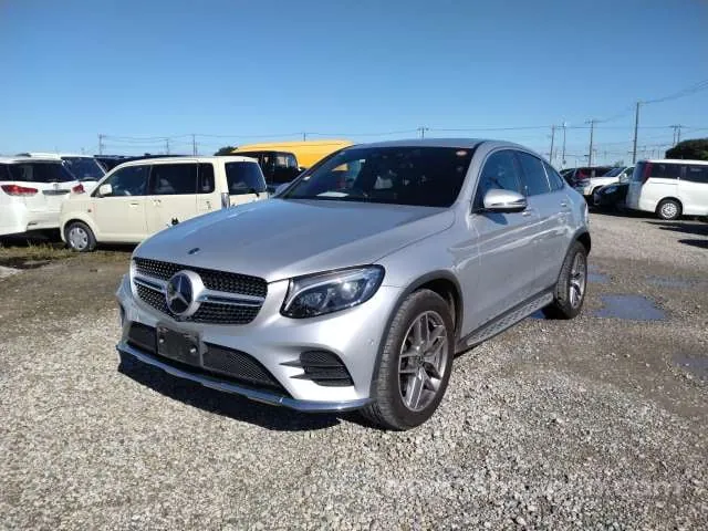 Mercedes-Benz Glc250 2019 photo 2