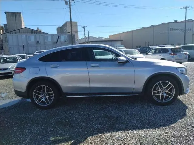Mercedes-Benz Glc250 2019 photo 5