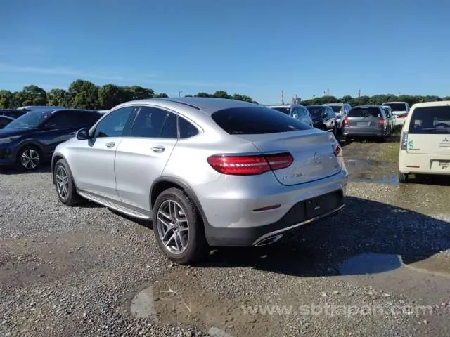 Mercedes-Benz Glc250 2019 photo 3