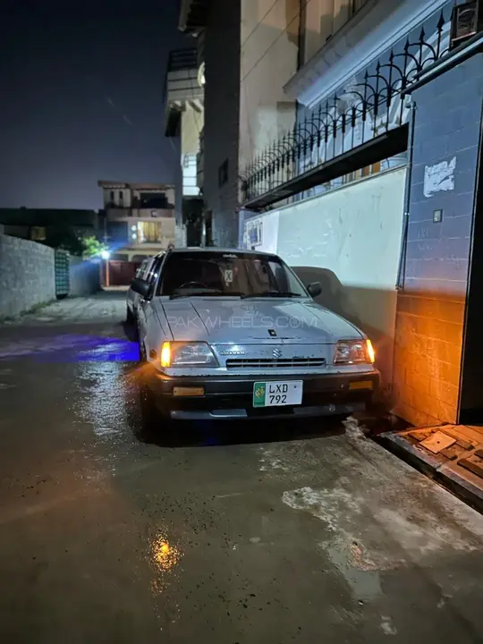 Suzuki Khyber