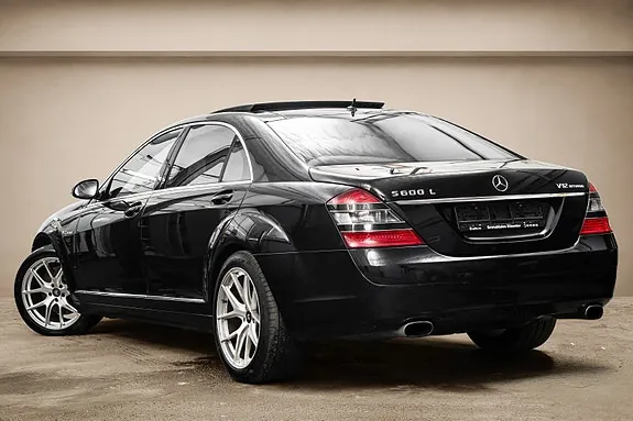 Mercedes-Benz S600 2007 photo 2