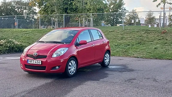 Toyota Yaris 2010 photo 4
