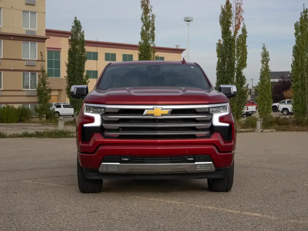 Chevrolet Silverado 1500 2025 photo 4