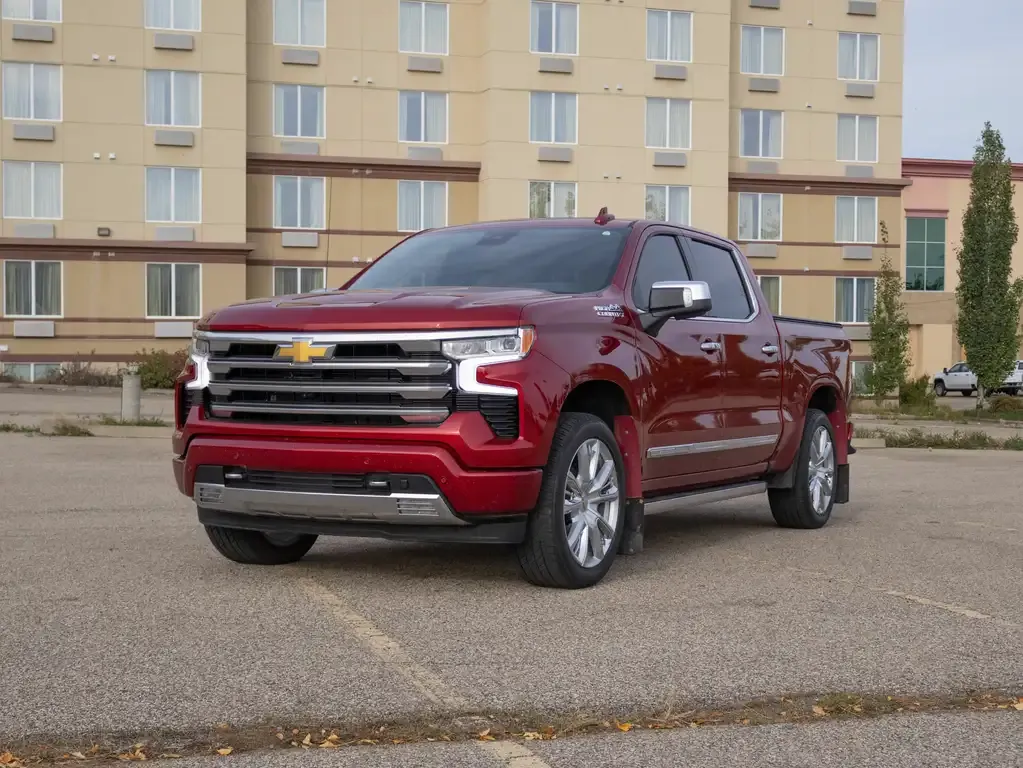 Chevrolet Silverado 1500 2025 photo 3