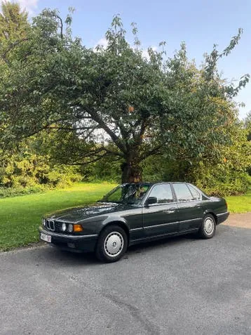 BMW 730I