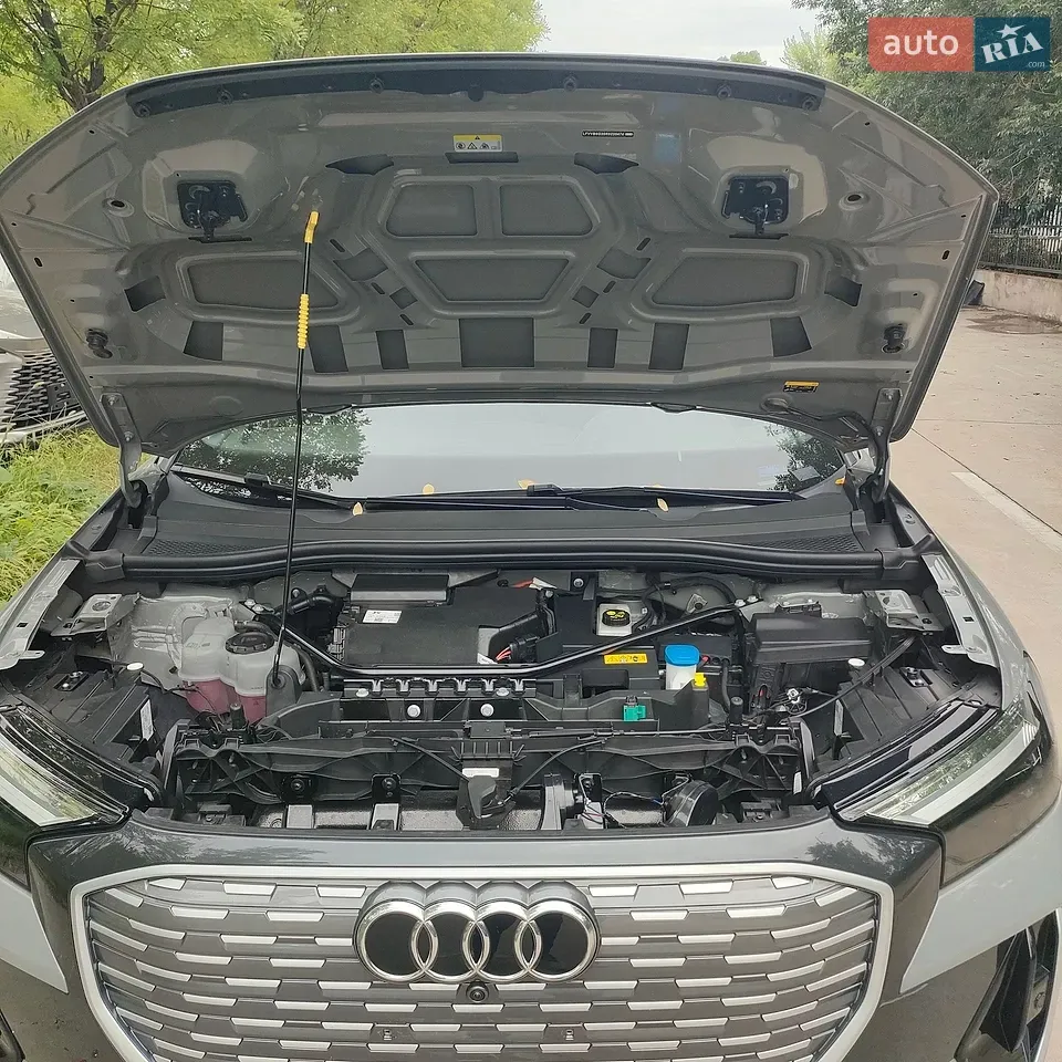 Audi Q4 E-Tron 2024 photo 3