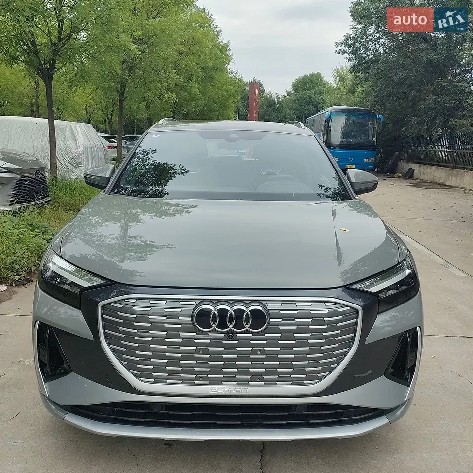 Audi Q4 E-Tron 2024 photo 2