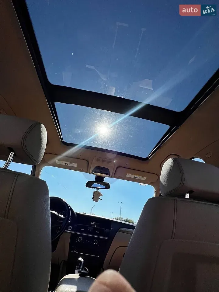 BMW X3 2012 photo 3