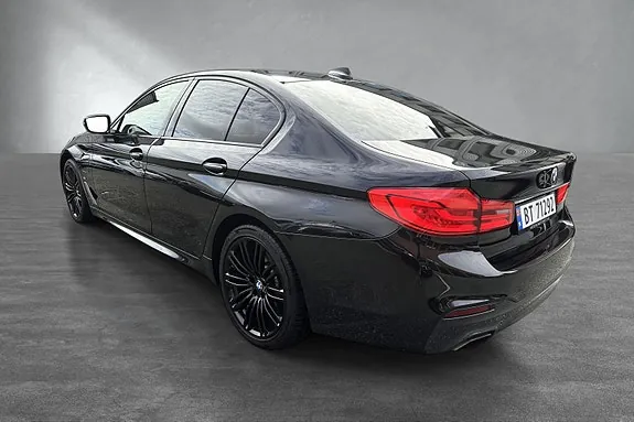 BMW 530E 2018 photo 3
