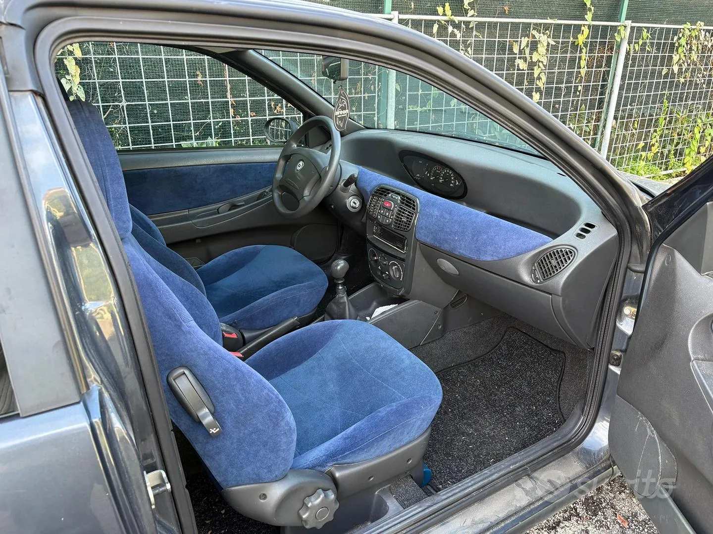 Lancia Y