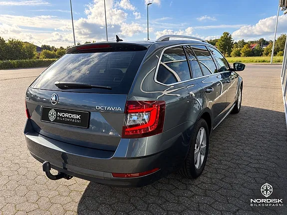 Skoda Octavia 2020 photo 4