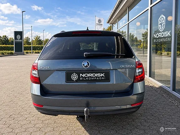 Skoda Octavia 2020 photo 3