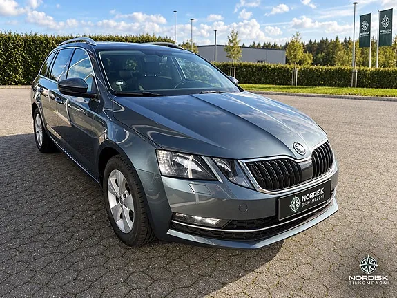 Skoda Octavia 2020 photo 5