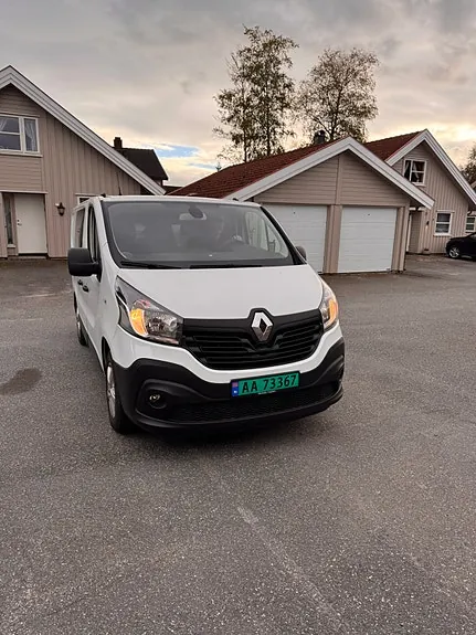 Renault Trafic 2019 photo 2