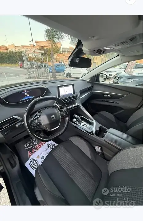 Peugeot 3008 2018 photo 2
