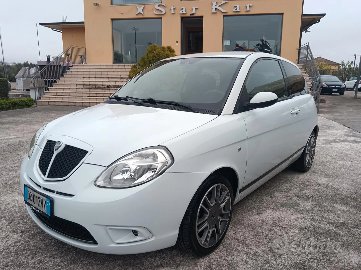 Lancia Ypsilon