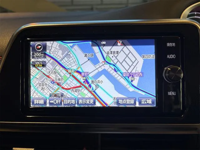 Toyota Sienta 2017 photo 2