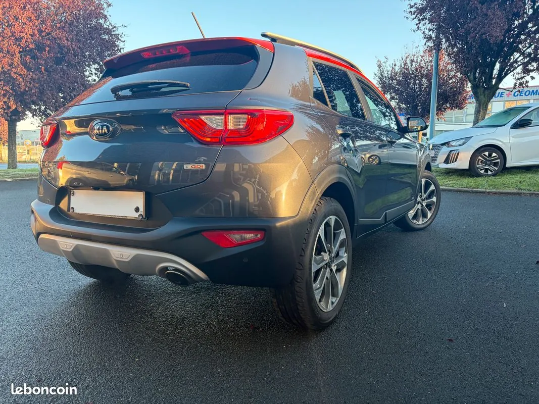 Kia Stonic 2018 photo 3