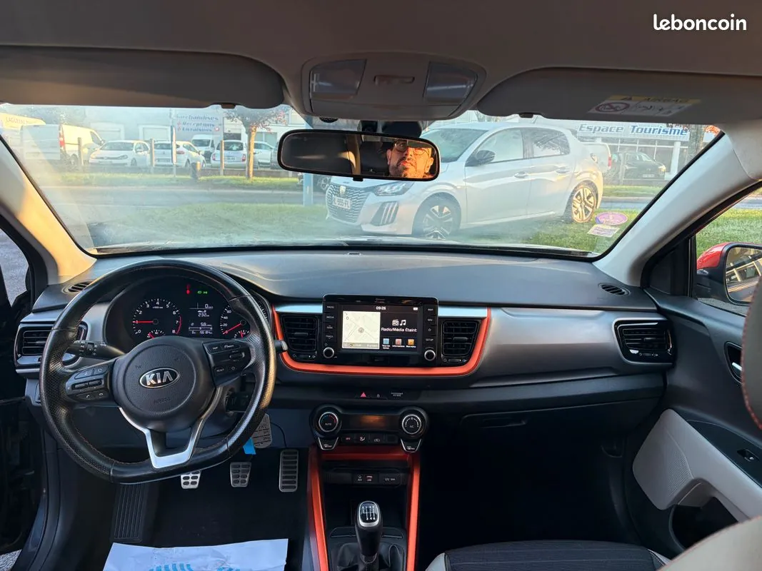 Kia Stonic 2018 photo 4