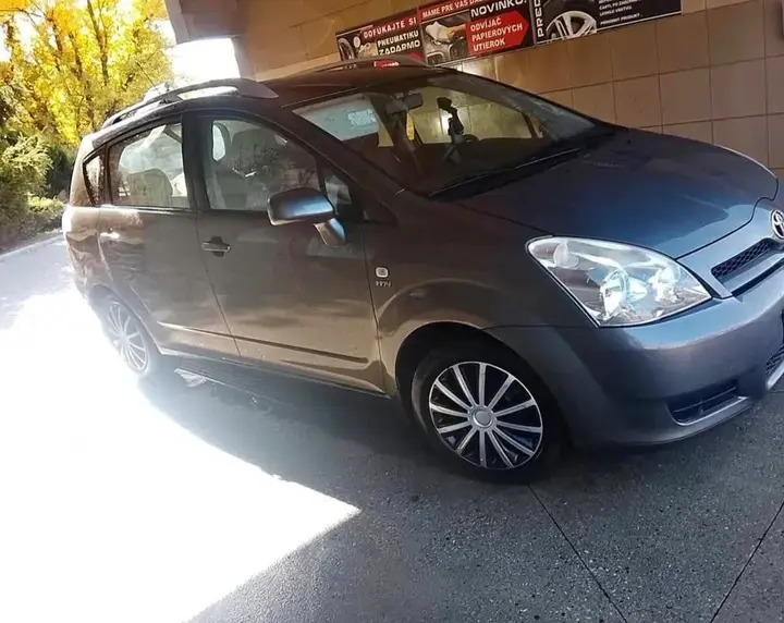 Toyota Corolla Verso