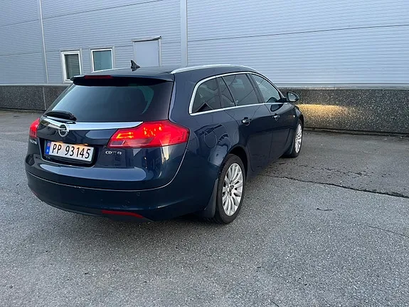 Opel Insignia 2011 photo 4