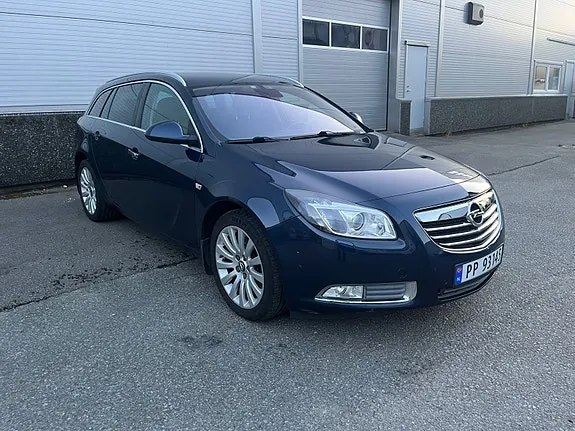 Opel Insignia 2011 photo 2