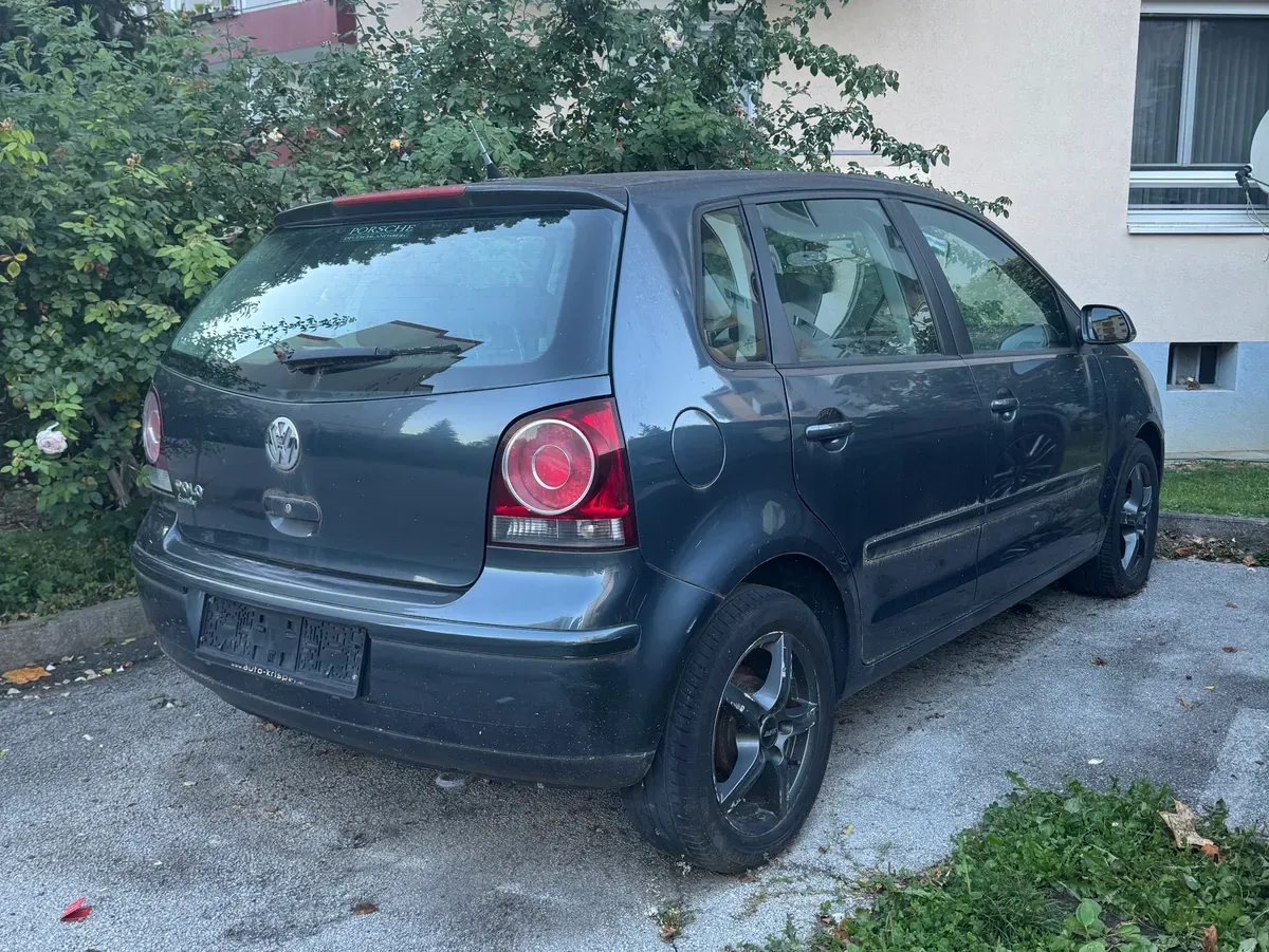 Volkswagen Polo 2007 photo 3