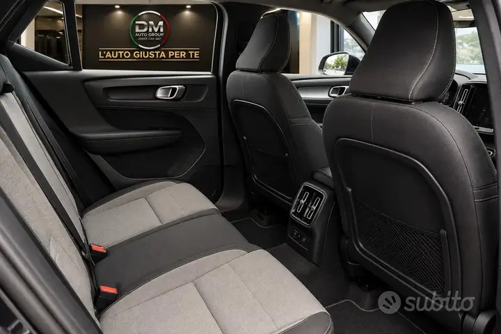 Volvo Xc40 2022 photo 3