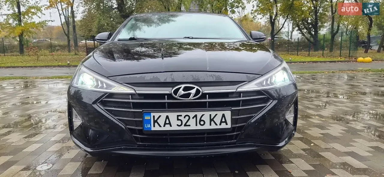 Hyundai Elantra 2020 photo 2