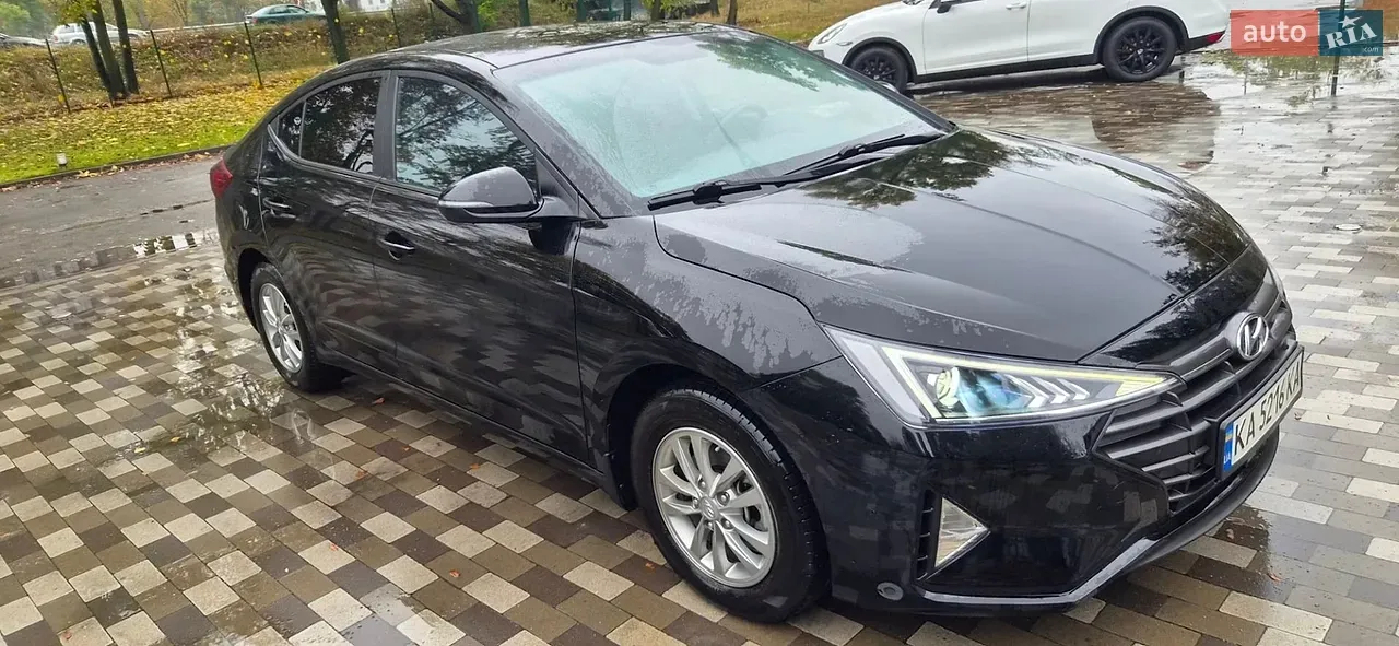 Hyundai Elantra 2020 photo 3