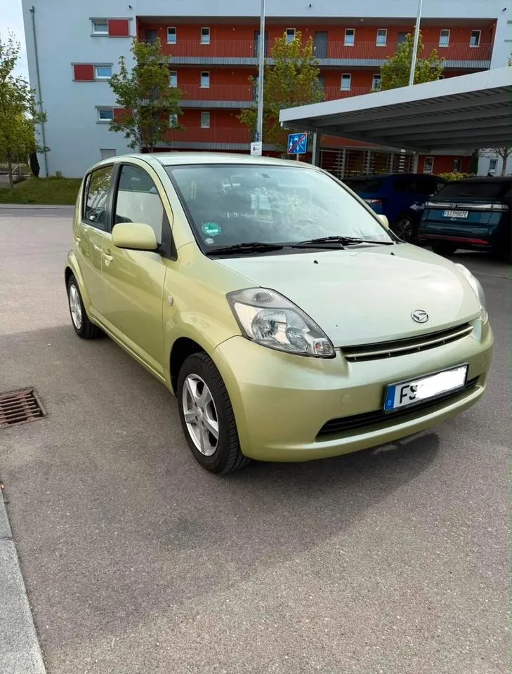 Daihatsu Sirion