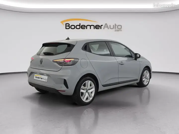 Renault Clio 2024 photo 5