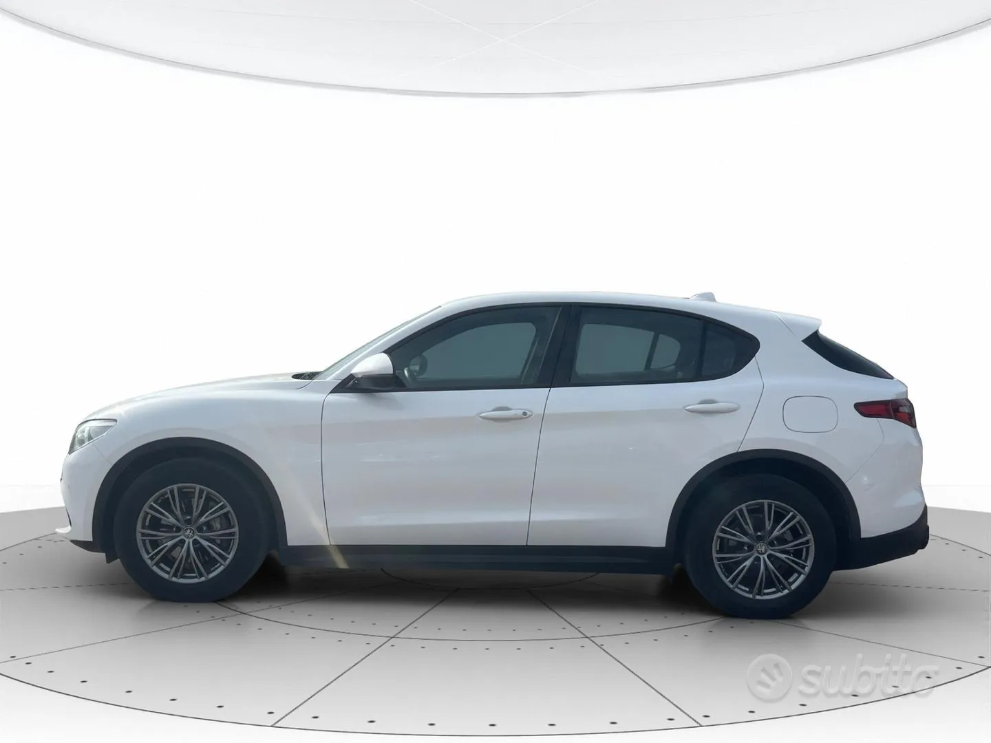 Alfa Romeo Stelvio 2021 photo 2