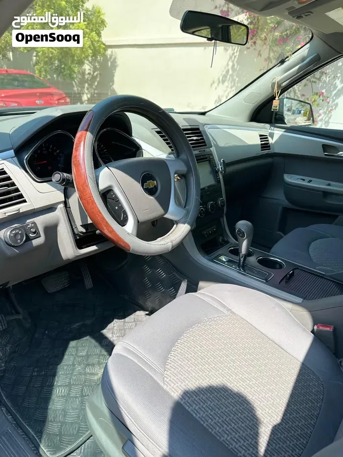 Chevrolet Traverse 2011 photo 4