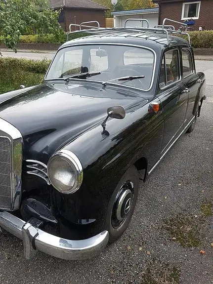 Mercedes-Benz 180