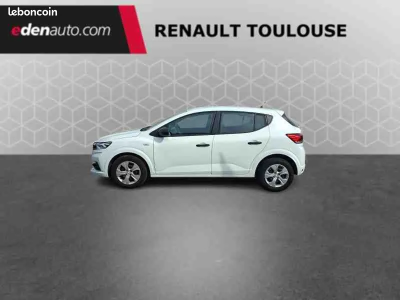 Dacia Sandero 2022 photo 2