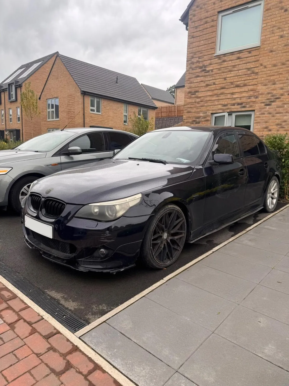 BMW 5 Series 2005 photo 2