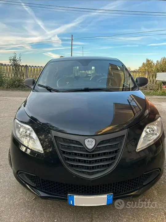 Lancia Ypsilon 2014 photo 3