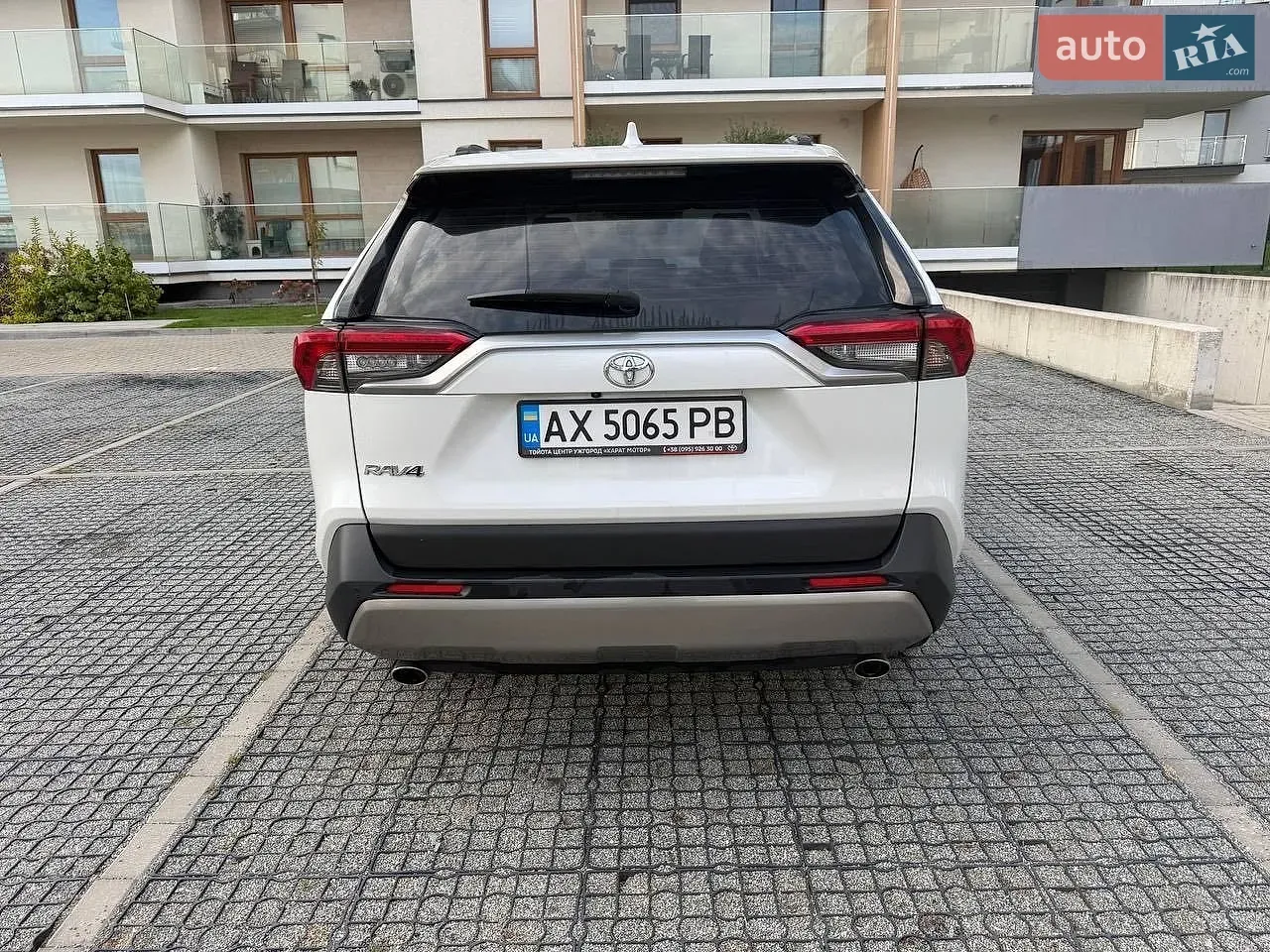 Toyota Rav4 2023 photo 2