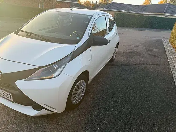 Toyota Aygo 2014 photo 3