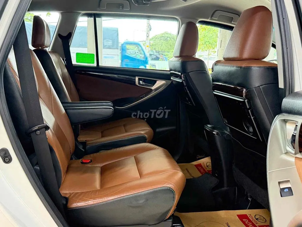 Toyota Innova 2018 photo 5