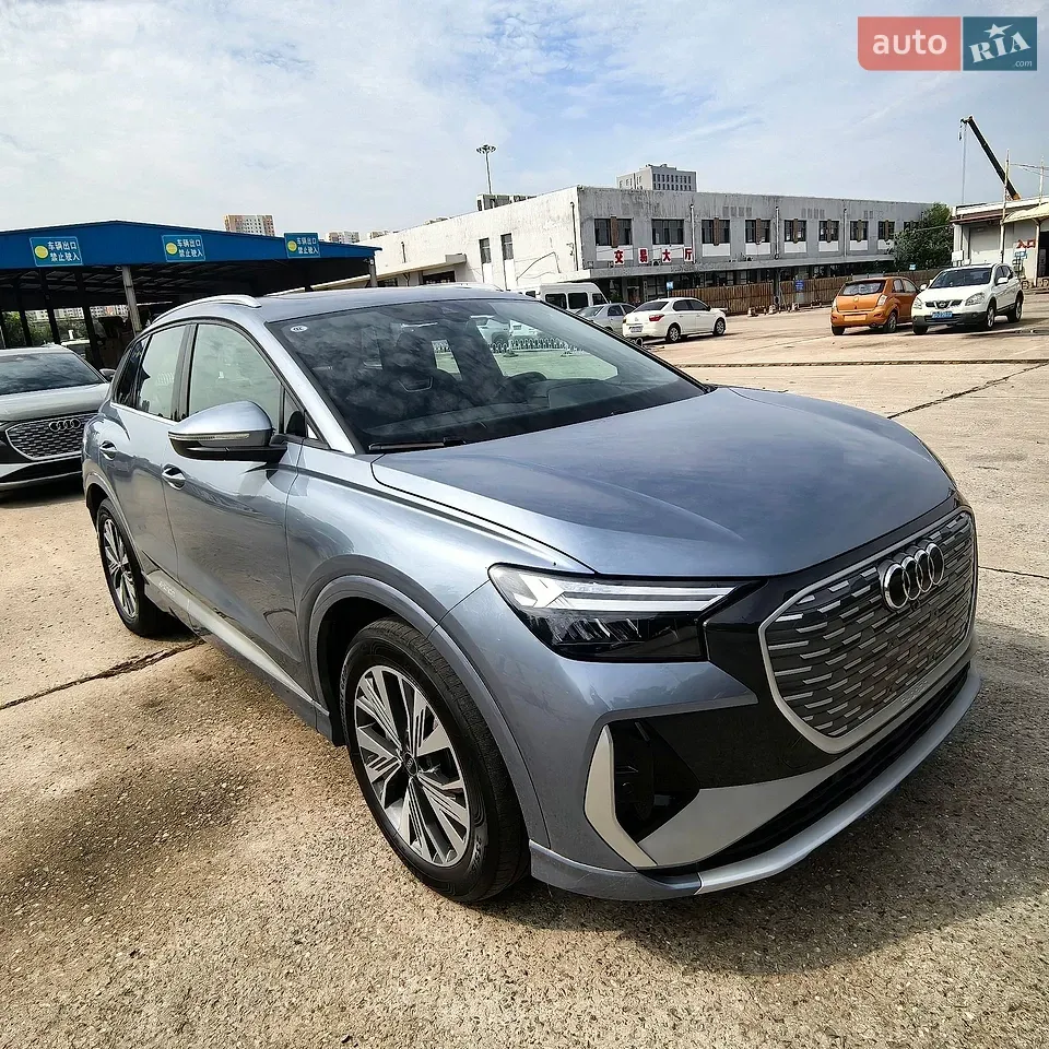 Audi Q4 E-Tron 2024 photo 4