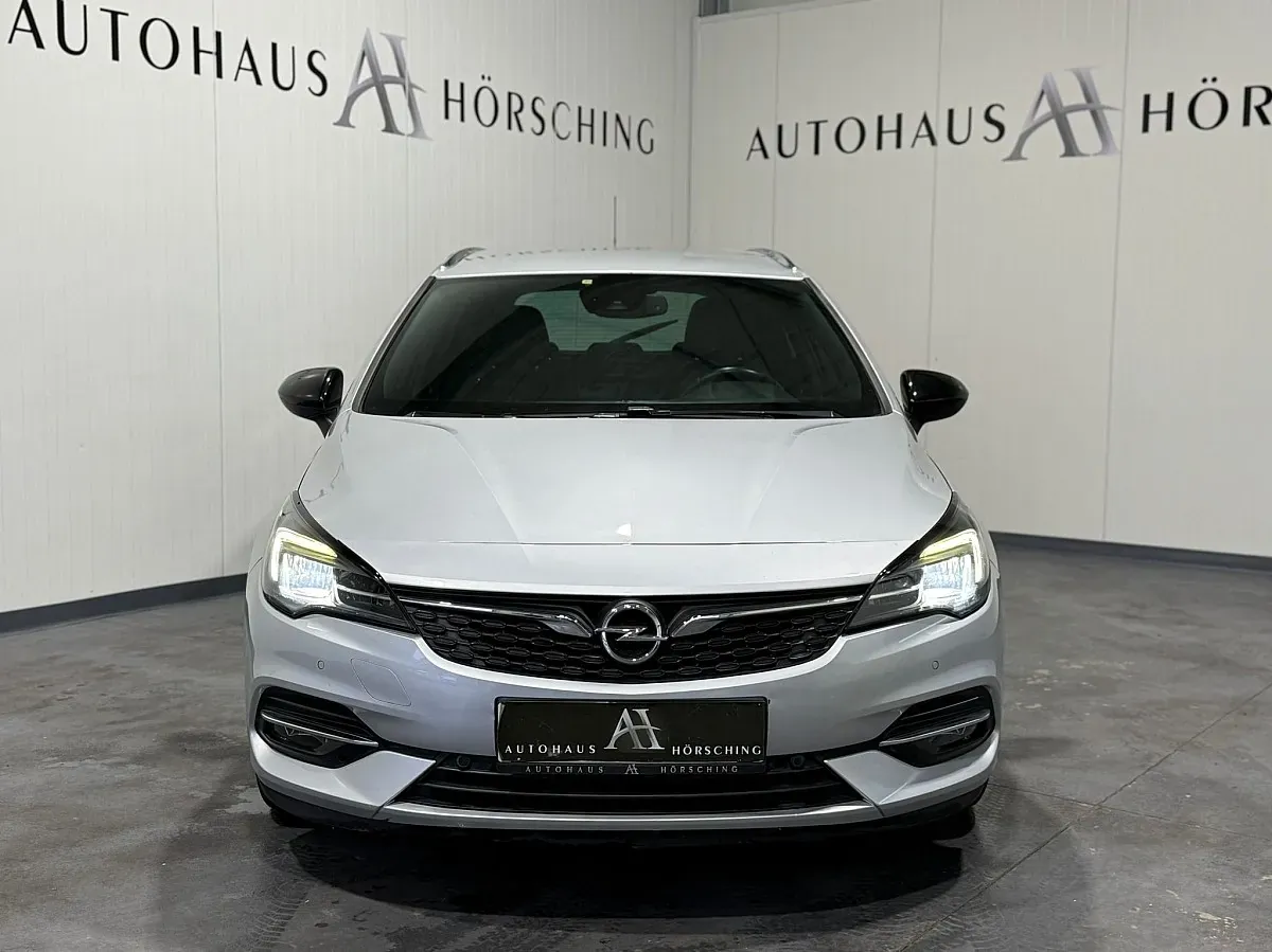 Opel Astra 2021 photo 2