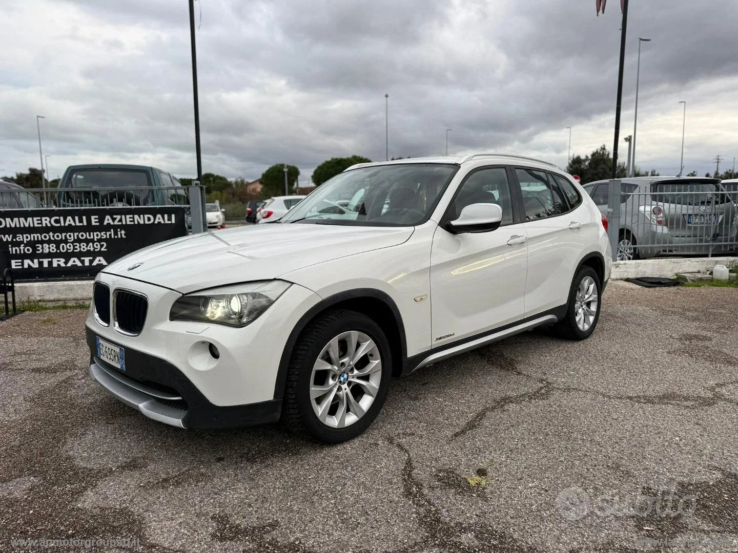 BMW X1 2011 photo 2